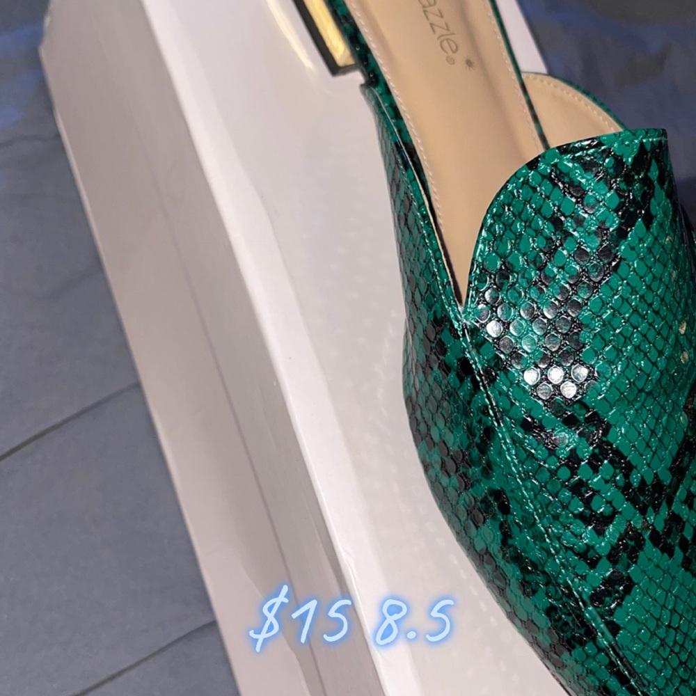 Loafer Slides